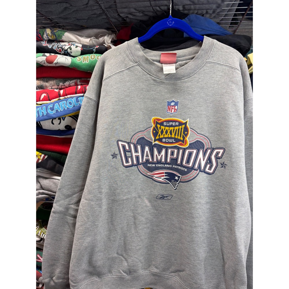 Reebok NFL New England Patriots Super Bowl XXXVIII Champions Sweatshirt Mens L